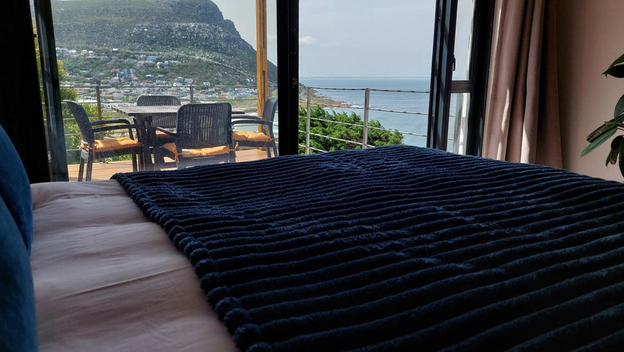 Апартаменты A Relaxing Getaway With Ocean Views Кейптаун Экстерьер фото